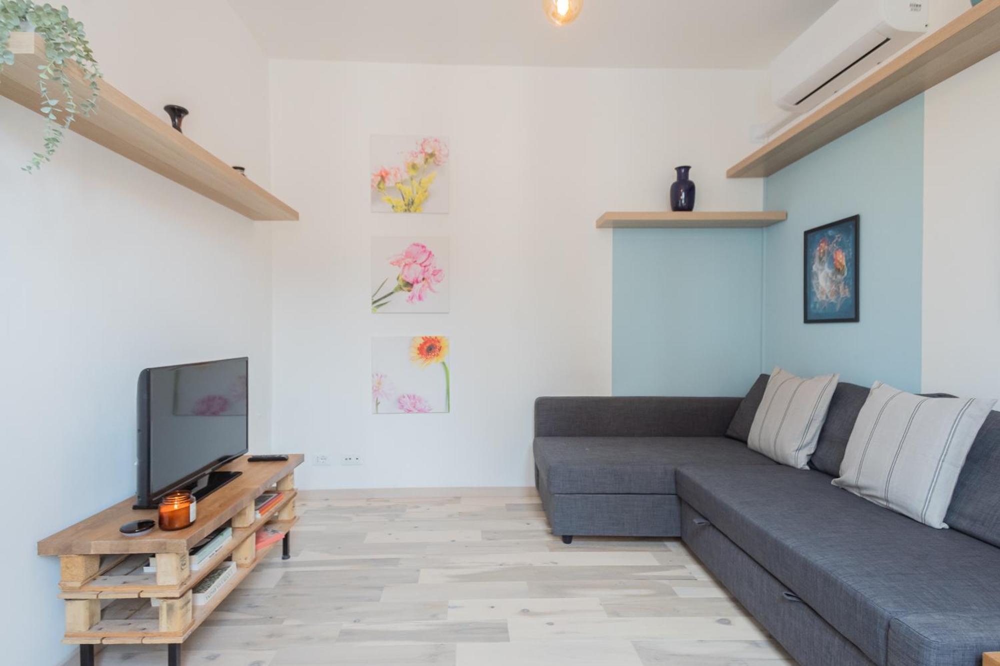 Old Court Hideaway By Rent All Como Exterior photo