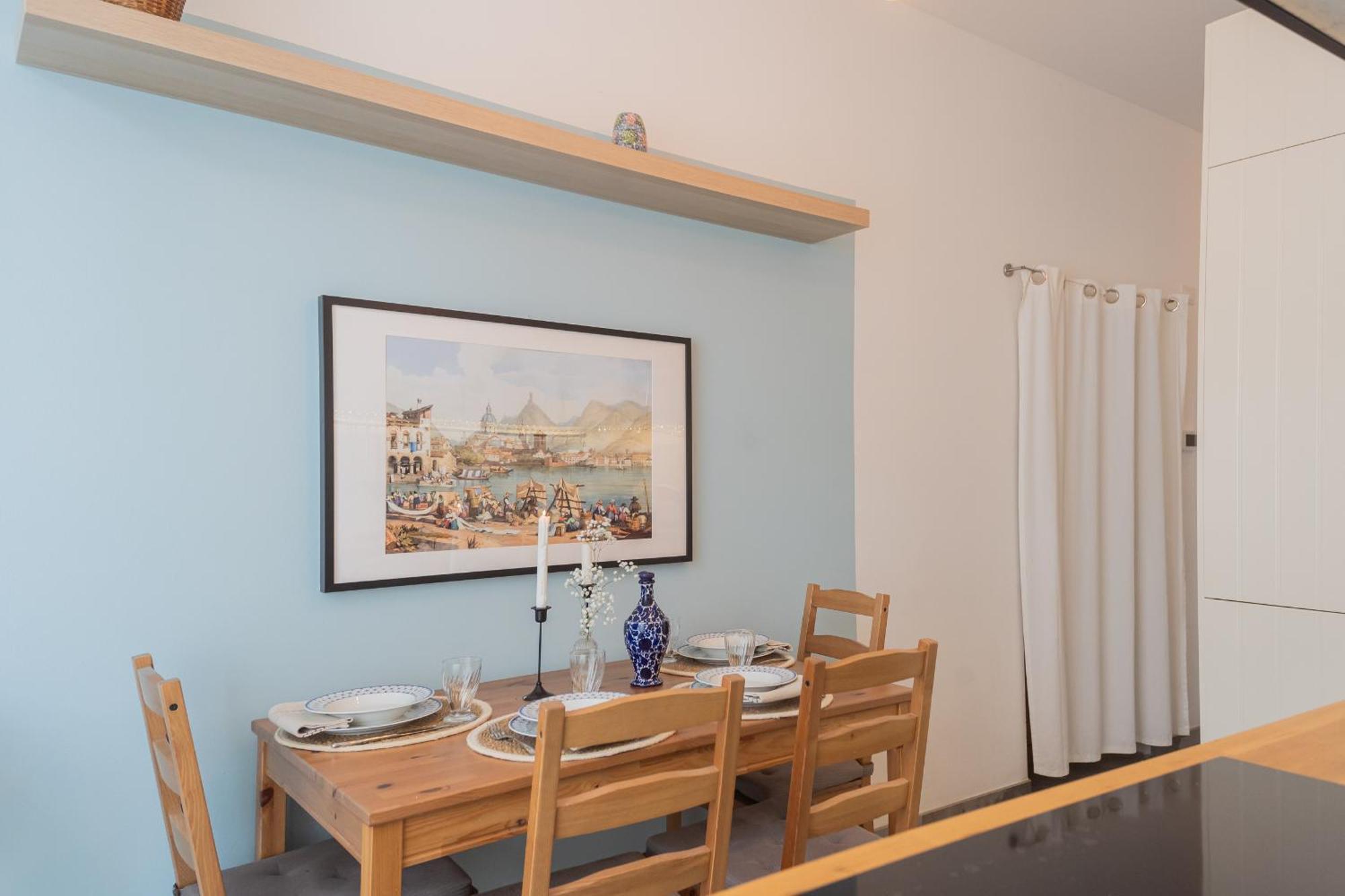 Old Court Hideaway By Rent All Como Exterior photo