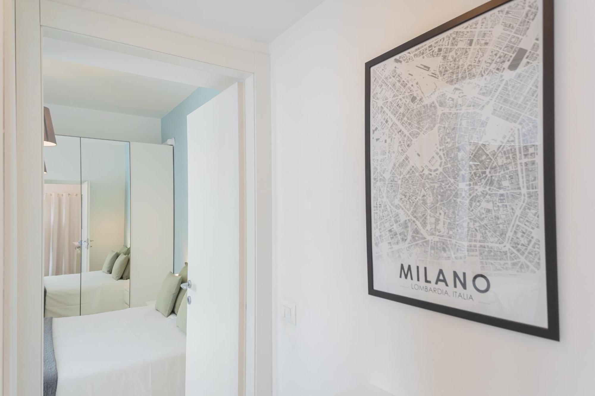 Old Court Hideaway By Rent All Como Exterior photo