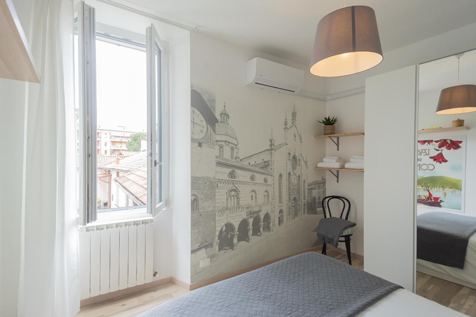Old Court Hideaway By Rent All Como Exterior photo